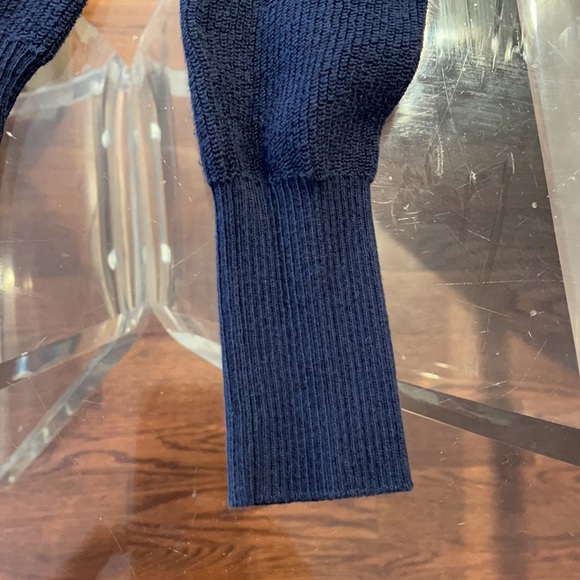 Marc by Marc Jacob’s blue xs sweater - Picture 3 of 5